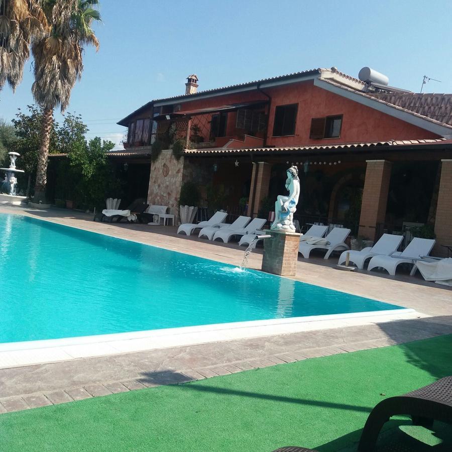 Le Colline Villa Capena Eksteriør billede