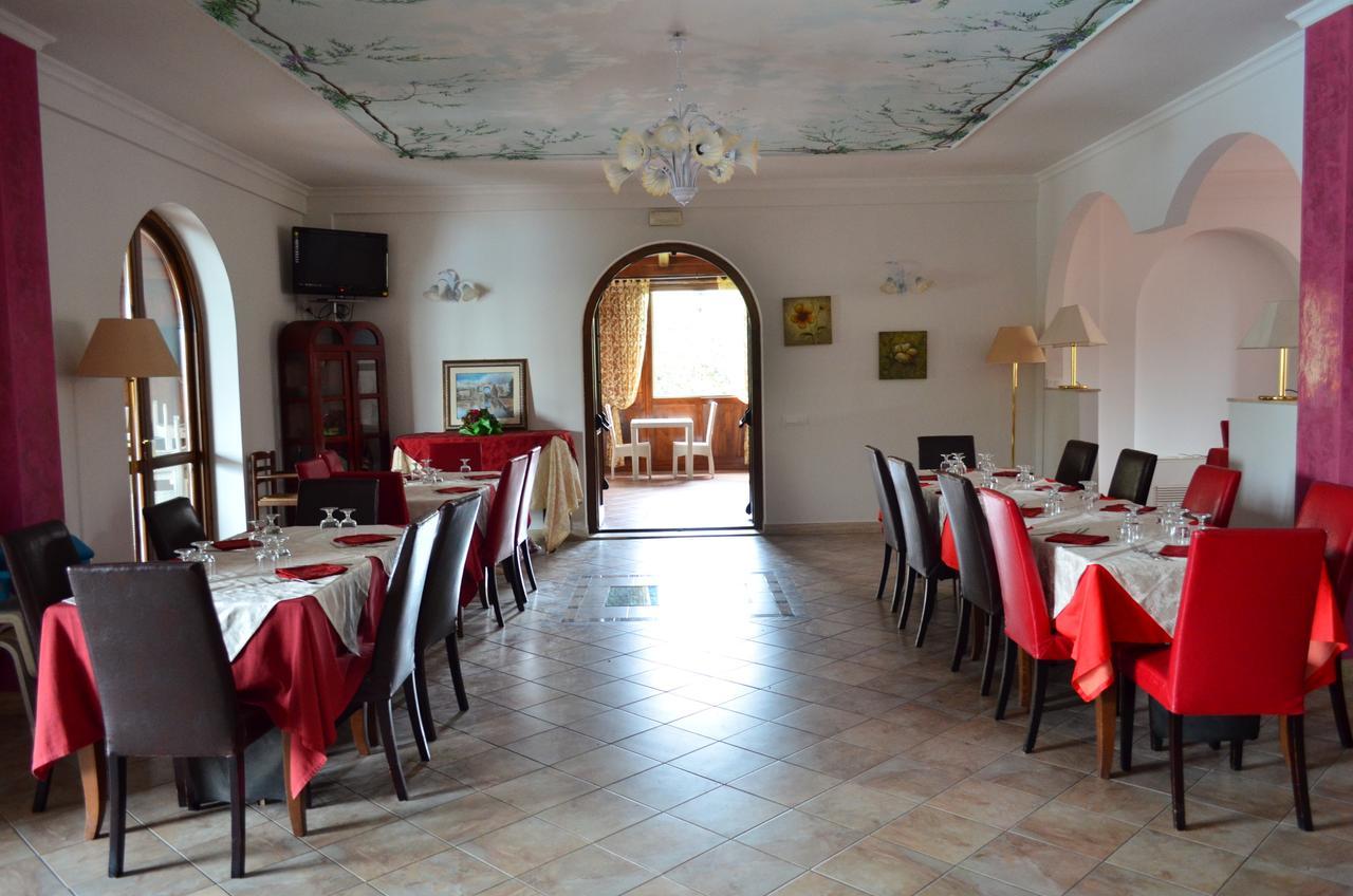 Le Colline Villa Capena Eksteriør billede